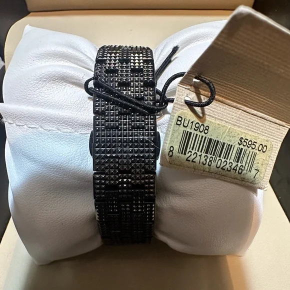 Ladies Burberry Pyramid Bracelet Watch - Picture 4 of 4